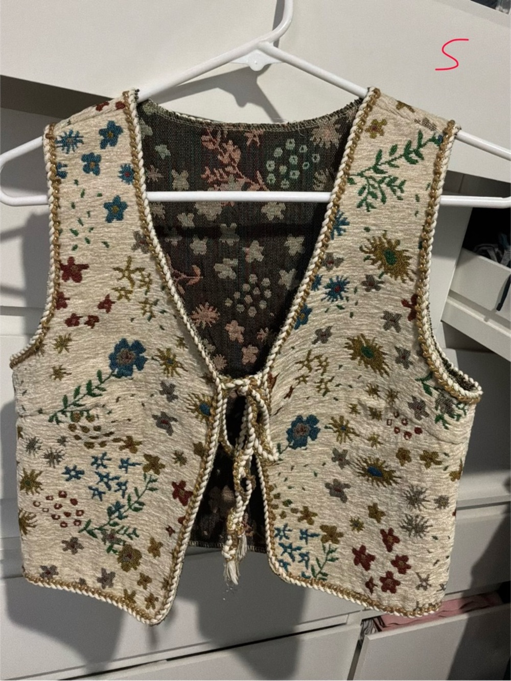 Embroidered Cream Floral Tie-Front Vest